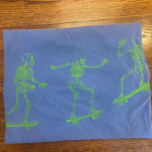 urban outfitters oversized skeleton tee